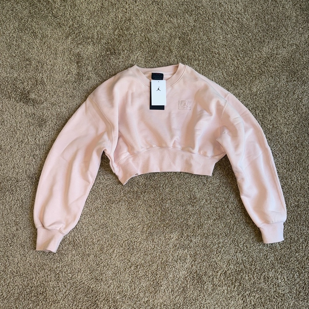 Jordan Pink Cropped Sweatshirt size M
